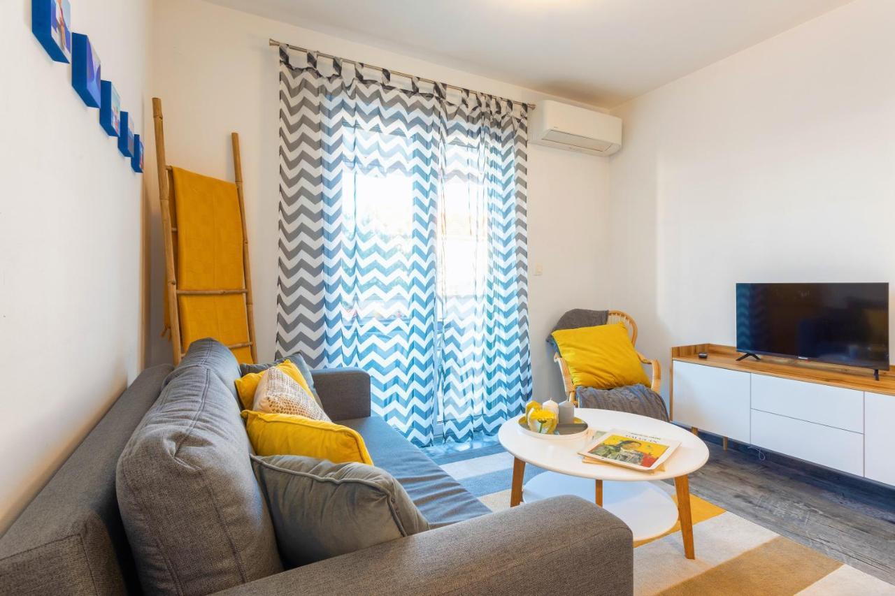 Apartman Olive Supetar Exterior foto
